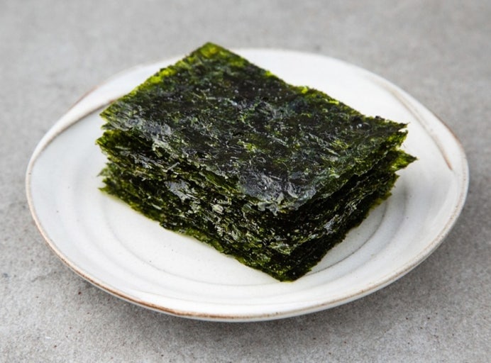 What is Gim? Korean Roasted Seaweed Explained (+ Easy Gim-gui&nbsp;Recipe)