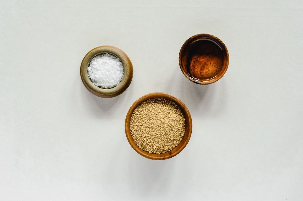 What is Chamgireum? Korean Sesame Oil Explained (+ Easy Sigeumchi Namul&nbsp;Recipe)